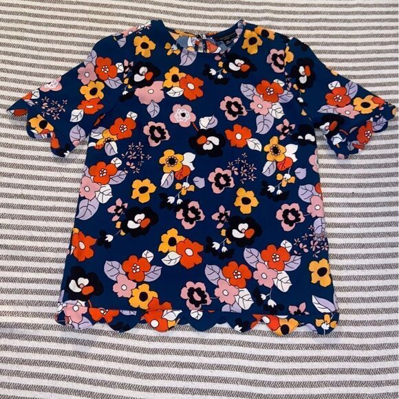 **VICTORIA BECKHAM**‎ For Target Floral Half Sleeve Blouse Scalloped Size XS - Picture 1 of 5